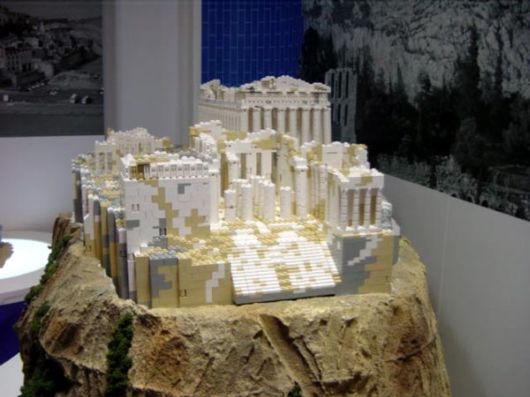 Famous Buildings in Lego Art