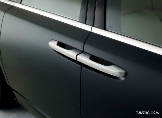 Rolls Royce Luxury Car