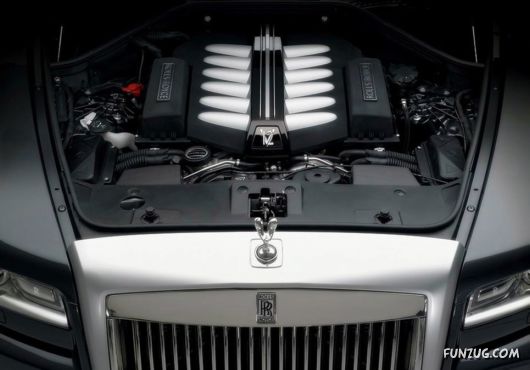 Rolls Royce Luxury Car