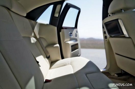 Rolls Royce Luxury Car