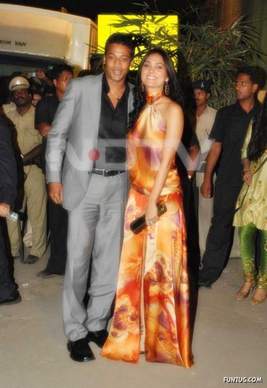 Cute Couples of celebritieswood