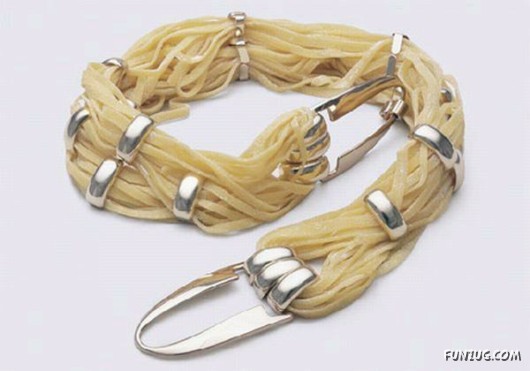 Creative Edible Accessories