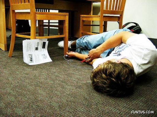 How People Sleep At Their Work Places