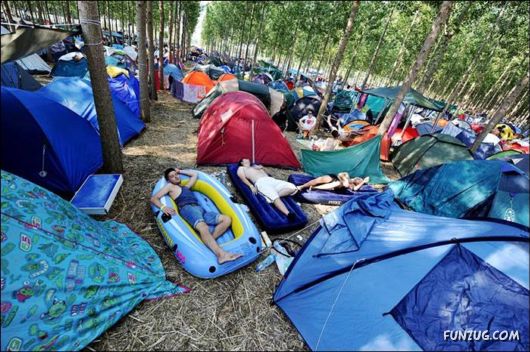 People Can Sleep Anytime, Anywhere