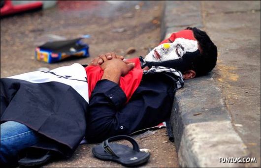 People Can Sleep Anytime, Anywhere