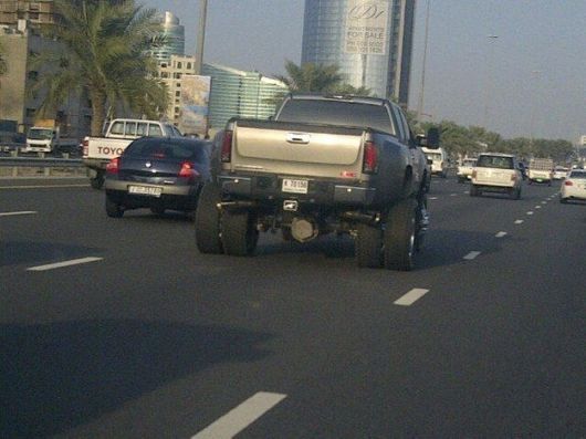 It Happens Only In Dubai