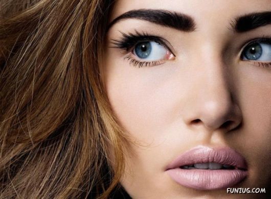 Beautiful Lips Exclusive Pictures