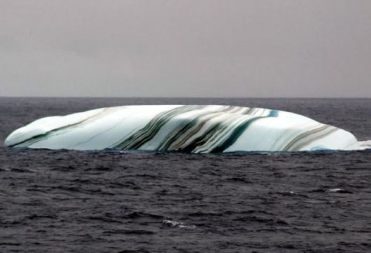Beautiful Icebergs Around The World