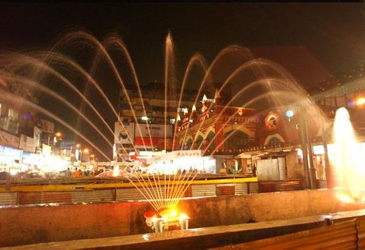 One Evening in Modern Kolkata - City of Joy