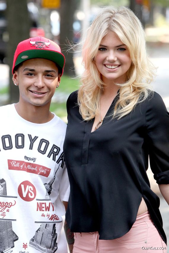 Kate Upton At The Zoo York Event