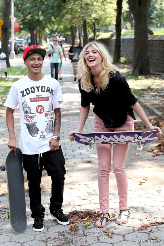 Kate Upton At The Zoo York Event