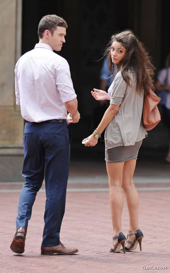 Pretty Mila Kunis Walking With Her BF