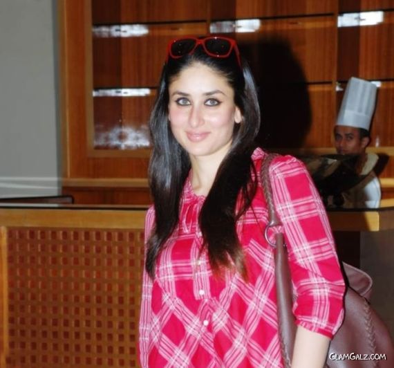 Click to Enlarge - Kareena Kapoor Wallpapers