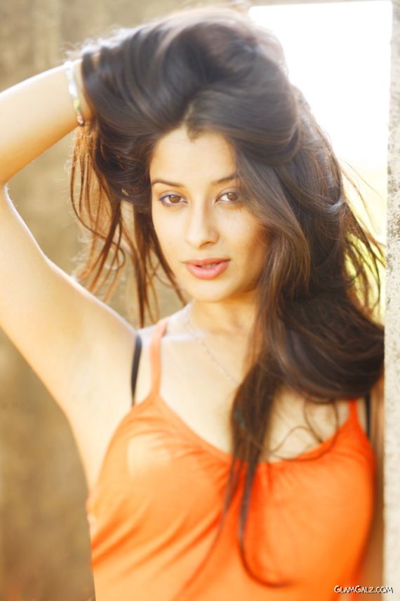 Beautiful Madhurima Banerjee Wallpapers