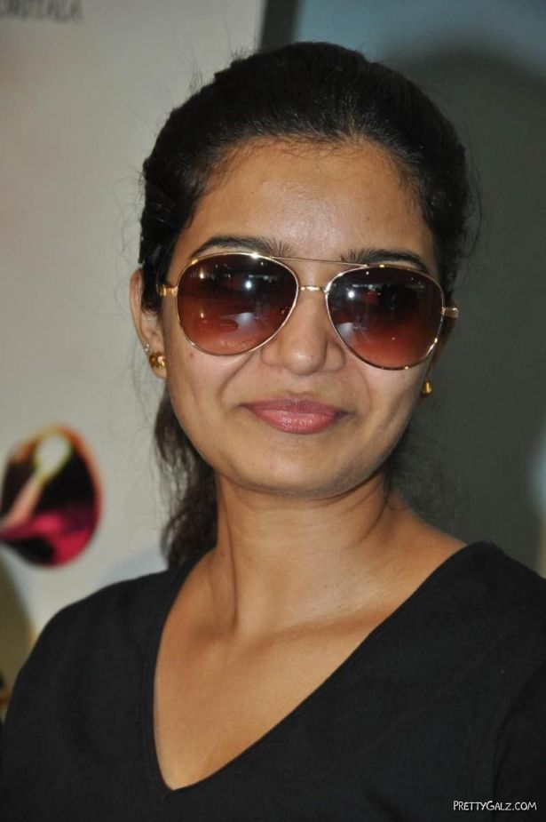 Tollywood Heroines In Stylish Sunglasses