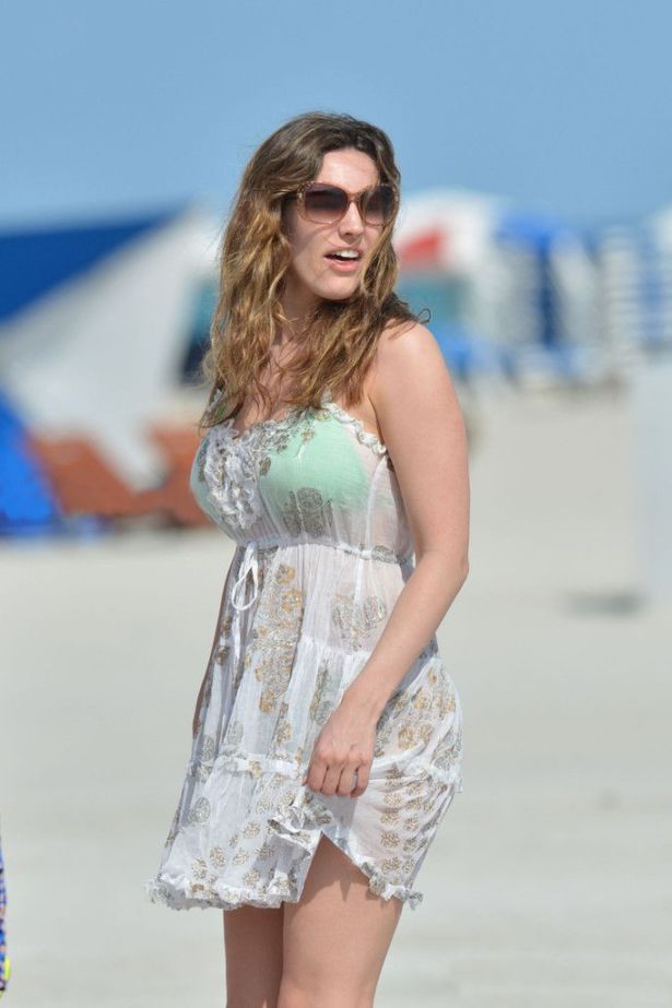 Kelly Brook On A Vacation In Miami Beach