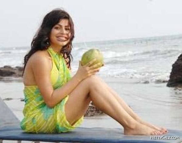 Shenaz Treasurywala Exclusive H Vacation