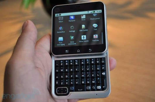 Motorola FlipOut Smart Phone